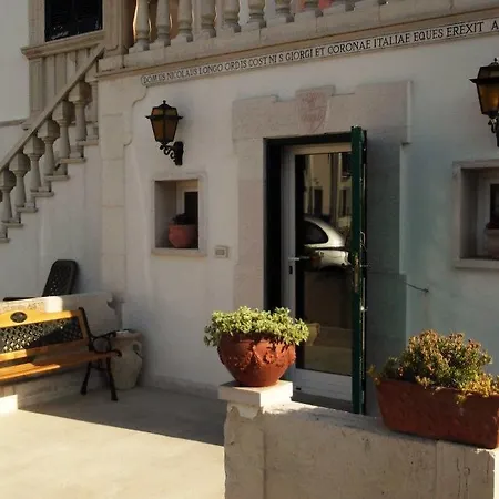 Longo De Bellis Барі