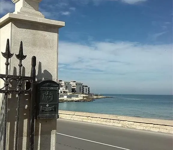 Longo De Bellis Готель типу 