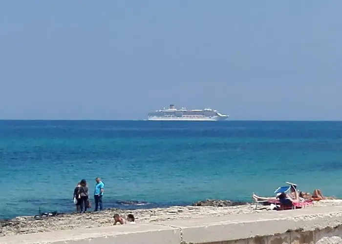 Longo De Bellis Frühstückspension Bari