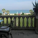 B&B Longo De Bellis 3*