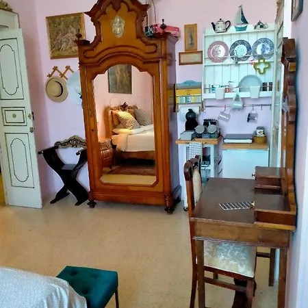 Longo De Bellis B&B *
