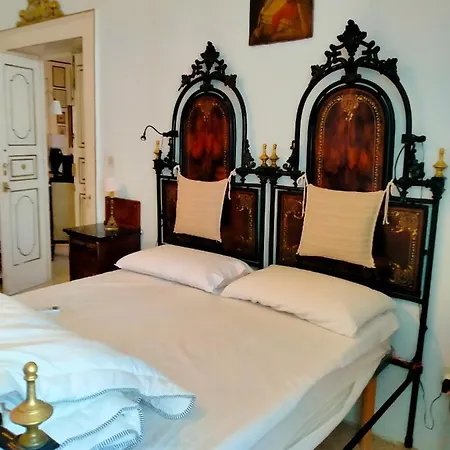 Longo De Bellis * Bari