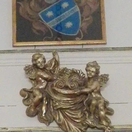 Longo De Bellis *