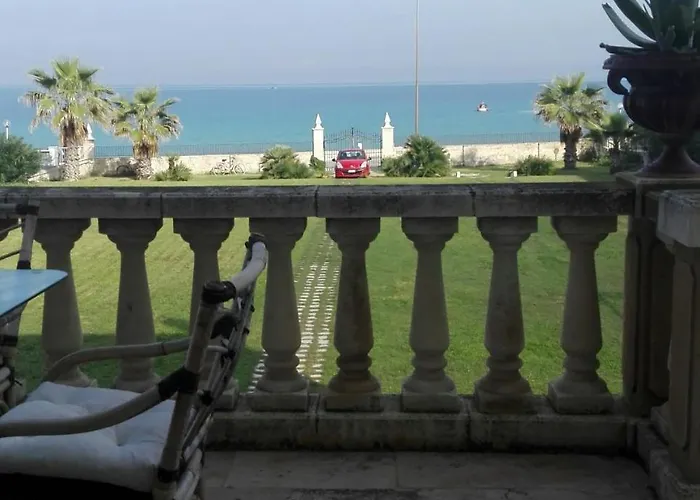 Bed & Breakfast Longo De Bellis 4*